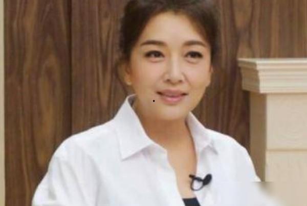 江珊现任老公张博,幸福夫妻携手共度美好时光