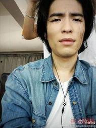 明星zhengshaoqiu,闪耀绿茵场，成就辉煌人生