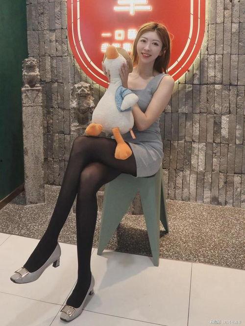 60岁女人的丝袜,探寻60岁女性的优雅魅力