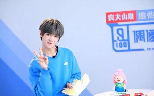 吃瓜娱乐黄明昊,吃瓜娱乐界的青春偶像